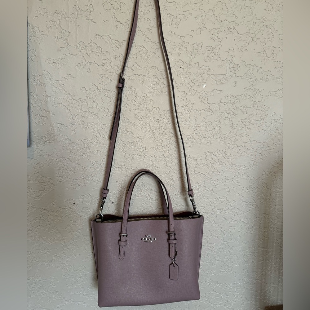 Coach purse w/matching wristlet